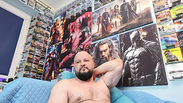 Muscle Bear online show from 10, 4, 2026