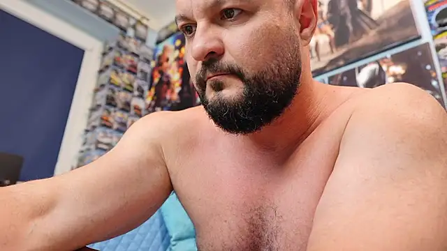 Snapshot of Muscle_Bear chatting on 10, 6, 2026 Muscle Bear online show from 10, 6, 2026
