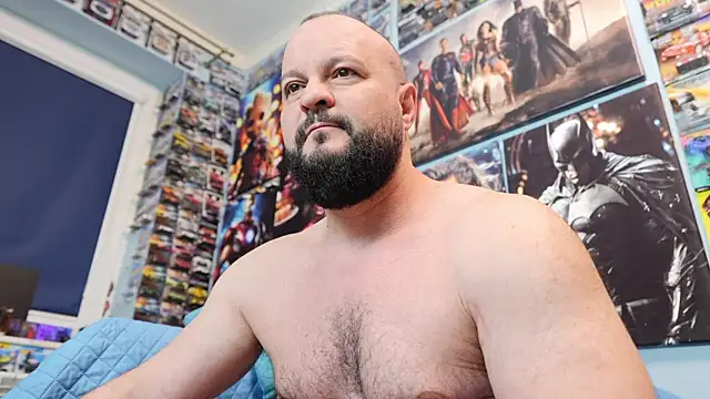 Muscle Bear online show from 6, 4, 2026