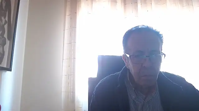 Snapshot of TonyComa chatting on 30, 10, 2025 TonyComa online show from 30, 10, 2025