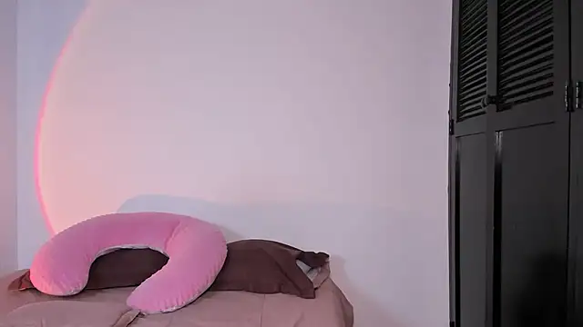 Abby Saenz01 online show from 19, 2, 2026