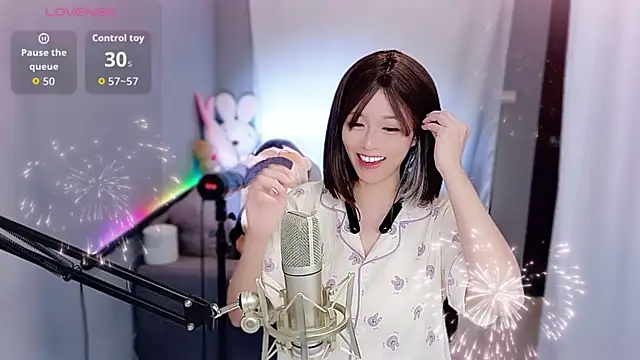 tw lala online show from 10, 11, 2025