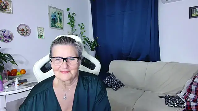 Snapshot of Selenna57 chatting on 18, 1, 2026 Selenna57 online show from 18, 1, 2026