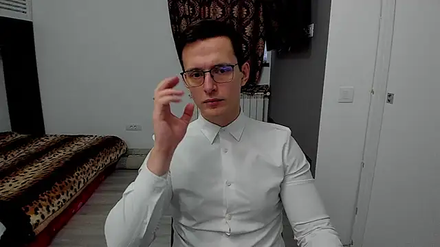 sexxymuscles4u online show from 29, 1, 2025