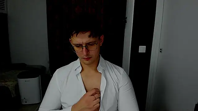 sexxymuscles4u online show from 14, 11, 2025