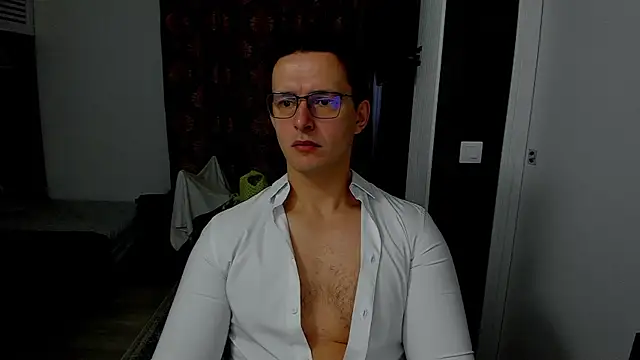 sexxymuscles4u online show from 4, 12, 2025