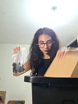 Abysparadise online show from 6, 4, 2026