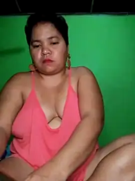 hotpussyxxx33x online show from 26, 4, 2026