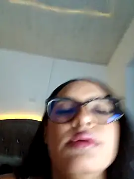 Snapshot of nashiira_ chatting on 8, 10, 2025 nashiira online show from 8, 10, 2025