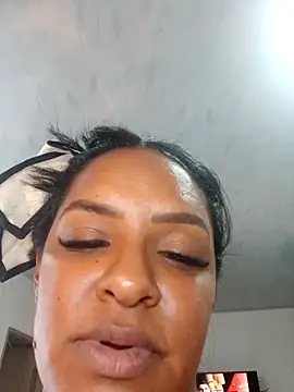 nashiira  online show from 1, 4, 2026