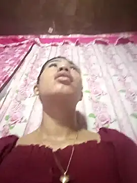 Snapshot of Cutie_body11 chatting on 13, 3, 2025 Cutie body11 online show from 13, 3, 2025