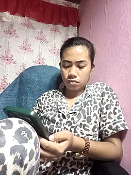 Snapshot of Cutie_body11 chatting on 11, 9, 2025 Cutie body11 online show from 11, 9, 2025