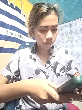 Snapshot of Cutie_body11 chatting on 15, 2, 2025 Cutie body11 online show from 15, 2, 2025