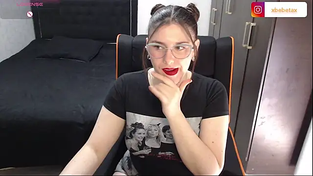 Snapshot of xxbbtaa chatting on 29, 10, 2025 xxbbtaa online show from 29, 10, 2025