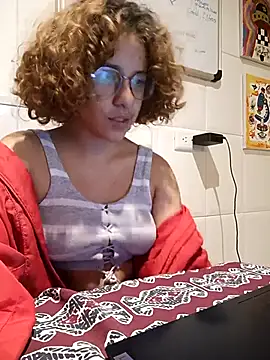 EmmaMelissa0521 online show from 27, 2, 2025