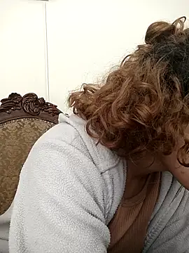 EmmaMelissa0521 online show from 14, 2, 2025