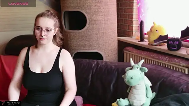 GamerGirl Eve online show from 6, 5, 2026