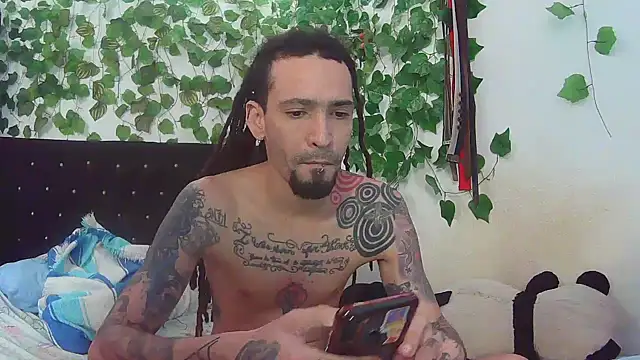 caribbeanlover1 online show from 3, 2, 2025