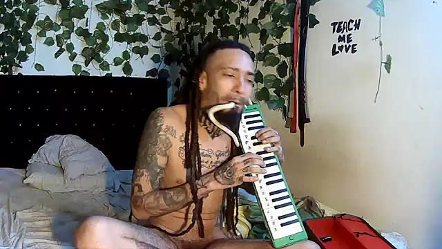 Snapshot of caribbeanlover1 chatting on 17, 7, 2026 caribbeanlover1 online show from 17, 7, 2026