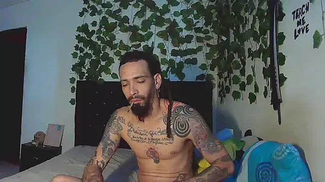 caribbeanlover1 online show from 14, 1, 2026