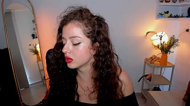 Cassandra Caiin online show from 4, 11, 2025