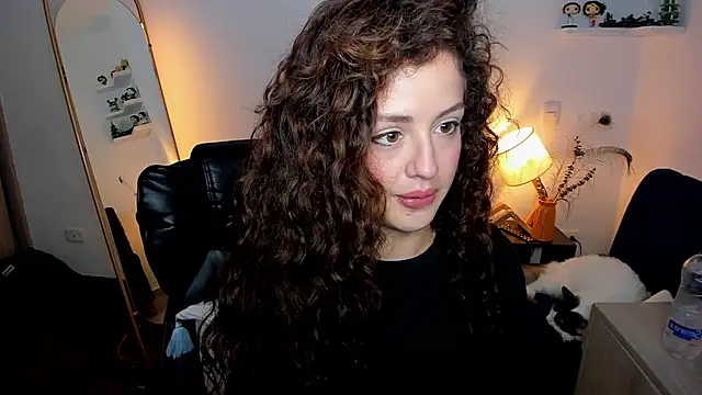 Cassandra Caiin online show from 13, 3, 2026