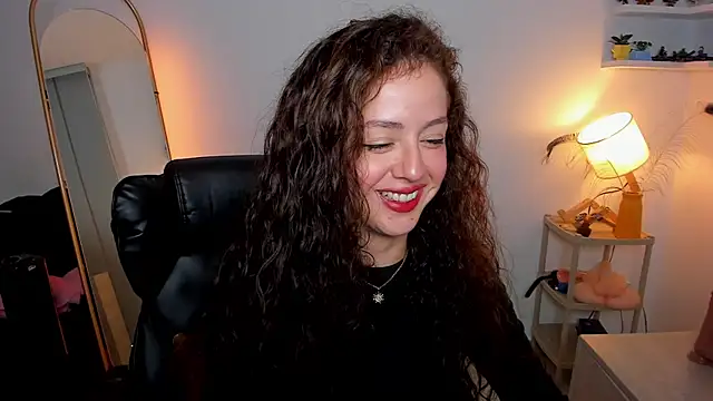 Cassandra Caiin online show from 11, 10, 2025