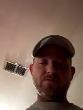 smokeymt420 online show from 15, 12, 2025