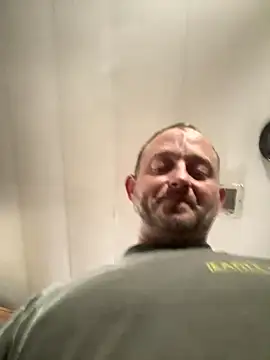 smokeymt420 online show from 5, 12, 2025