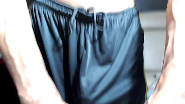 Snapshot of ThickD2C chatting on 28, 5, 2026 ThickD2C online show from 28, 5, 2026