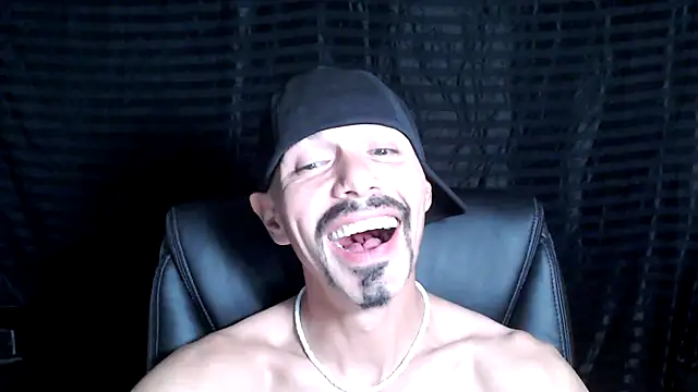 Snapshot of ThickD2C chatting on 25, 1, 2025 ThickD2C online show from 25, 1, 2025