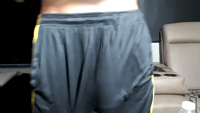Snapshot of ThickD2C chatting on 10, 5, 2026 ThickD2C online show from 10, 5, 2026