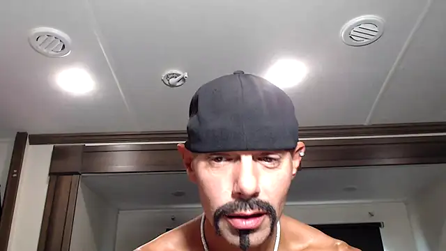 ThickD2C online show from 8, 11, 2025