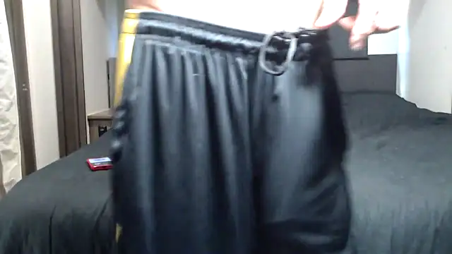 Snapshot of ThickD2C chatting on 25, 9, 2025 ThickD2C online show from 25, 9, 2025