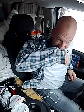 Yankeedave420 online show from 6, 2, 2026