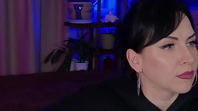 Snapshot of lily_conor chatting on 10, 11, 2025 lily conor online show from 10, 11, 2025