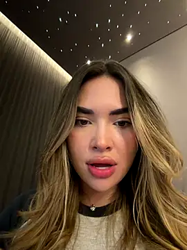 AnaCarrera online show from 23, 11, 2025