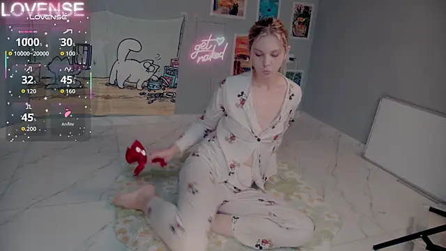 Careful i bite online show from 20, 9, 2025
