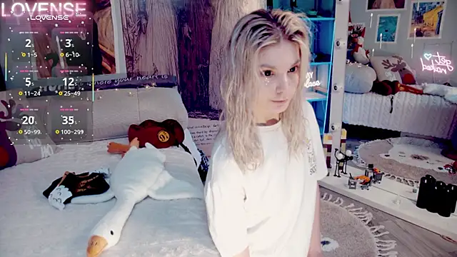 Careful i bite online show from 9, 1, 2026