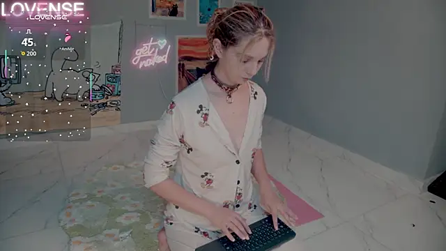 Careful i bite online show from 10, 9, 2025