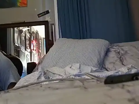 Snapshot of Makeyoucumallover chatting on 4, 12, 2024 Makeyoucumallover online show from 4, 12, 2024