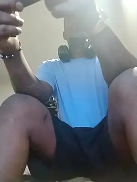 Makeyoucumallover online show from 10, 11, 2025