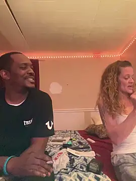 Makeyoucumallover online show from 6, 3, 2026