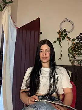 Snapshot of Estefani_32 chatting on 30, 6, 2026 Estefani 32 online show from 30, 6, 2026