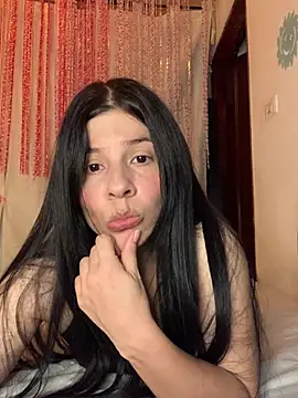 Estefani 32 online show from 26, 3, 2026