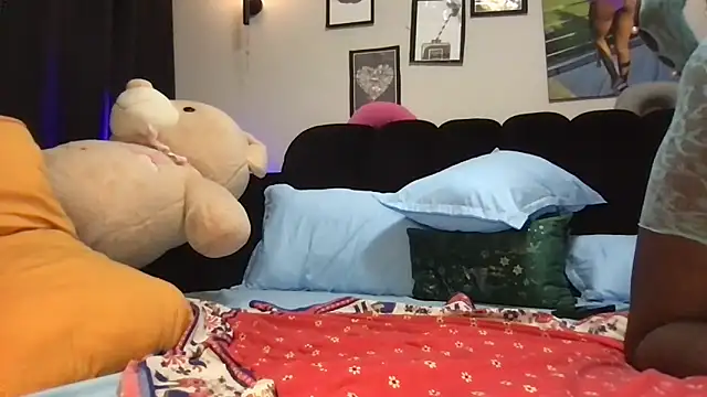 choco petite online show from 10, 2, 2026