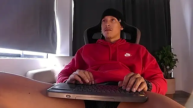 Liam V online show from 19, 2, 2026