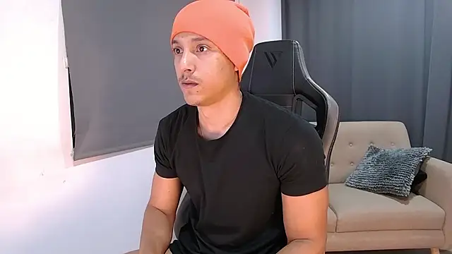 Liam V online show from 15, 2, 2026