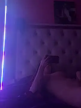 Flossy Vettie online show from 24, 9, 2025