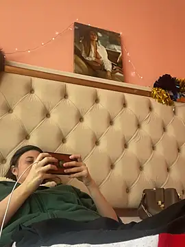 Flossy Vettie online show from 9, 2, 2026